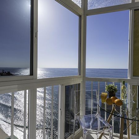 Nest Studio Playa Alhamar Sitio de Calahonda エクステリア 写真