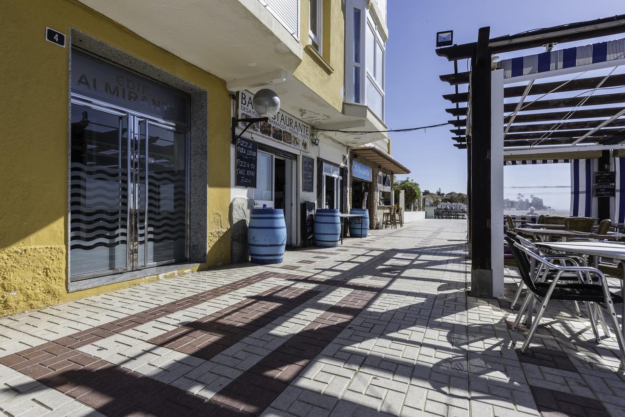 Nest Studio Playa Alhamar Sitio de Calahonda エクステリア 写真